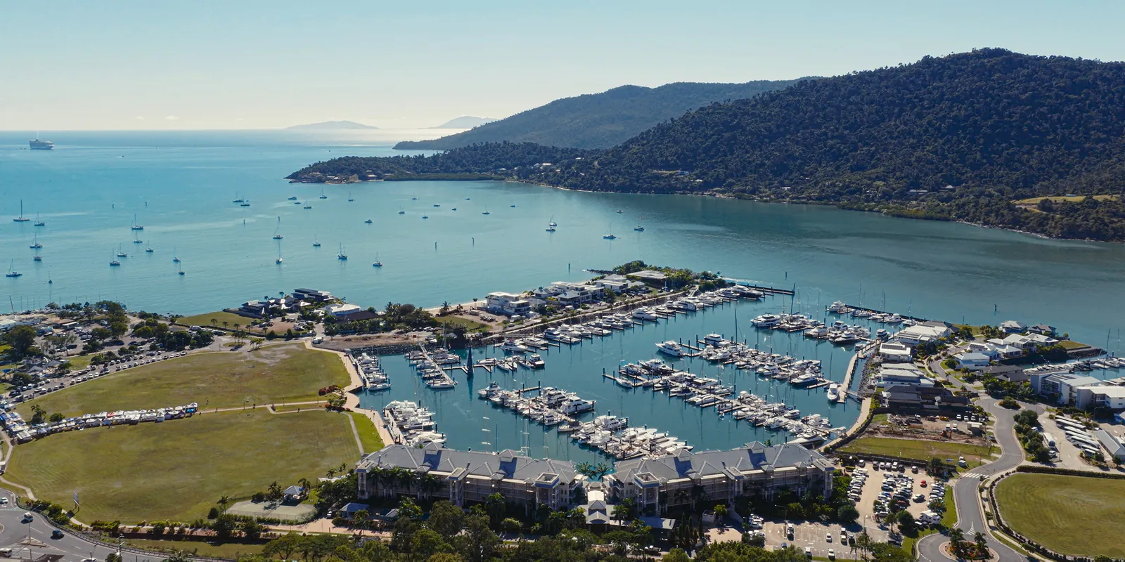 d’Albora Port of Airlie, Airlie Beach, Australia
