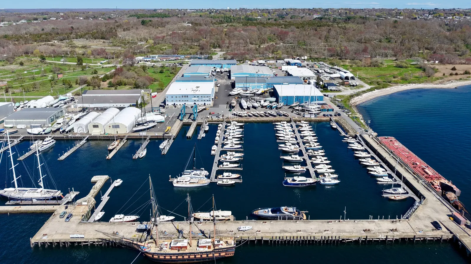Hinckley Yacht Services Boatyard, Portsmouth, United States