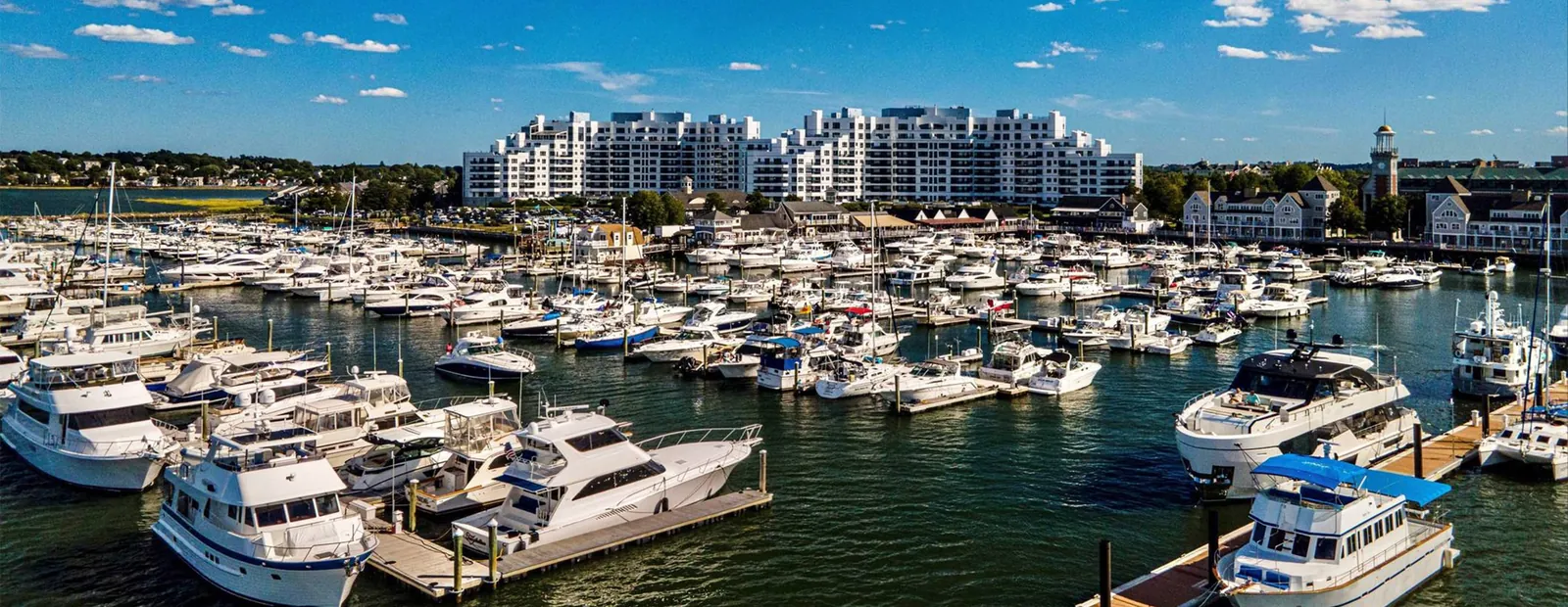 Safe Harbor Marina Bay, Quincy, United States