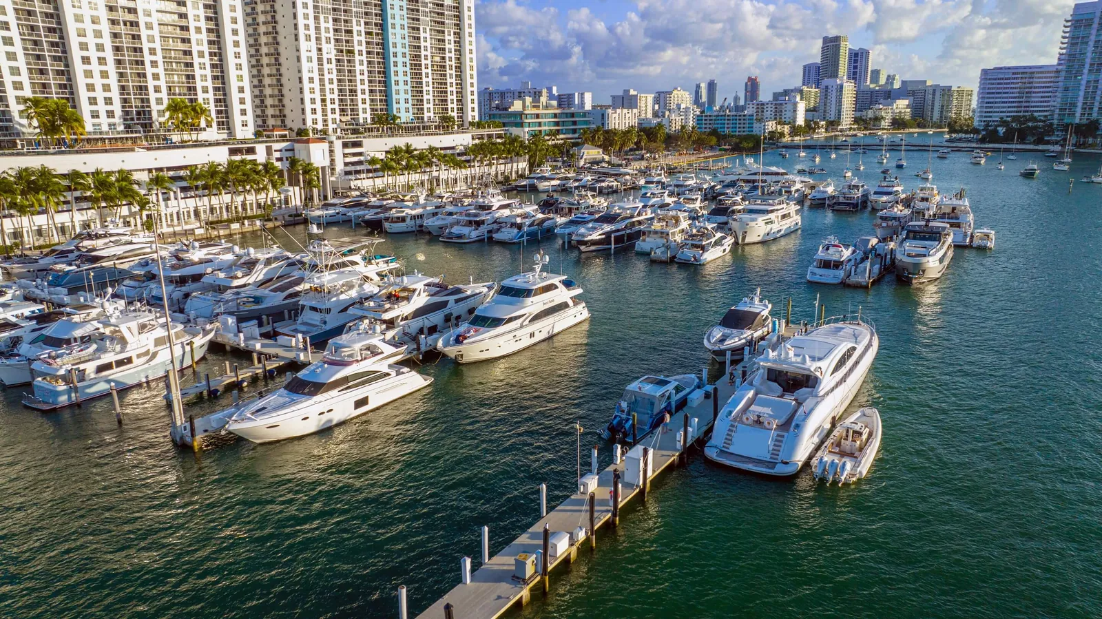 Sunset Harbour Yacht Club, Miami Beach, United States