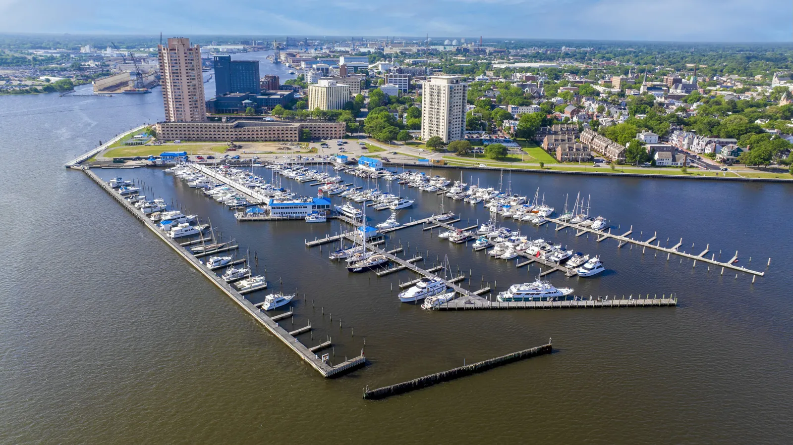 Tidewater Yacht Marina, Portsmouth, United States